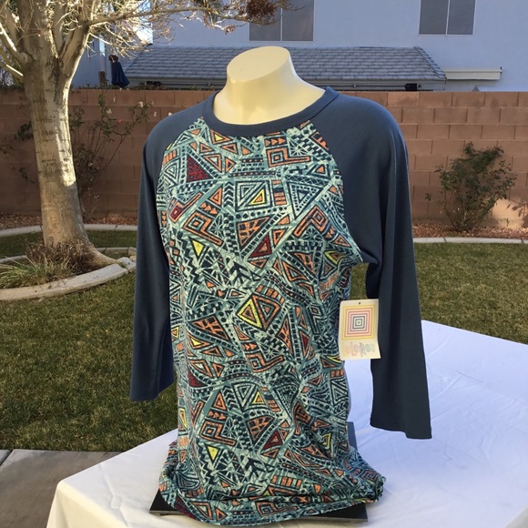 Lularoe Randy Shirt Size Small - Picture 2 of 6